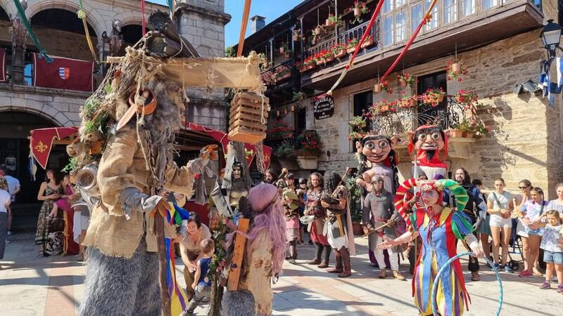 La Magia del casco antiguo del mercado medieval de Puebla de Sanabria