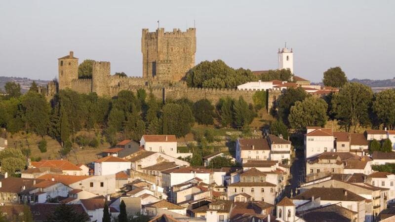 Braganza pueblo portugues cerca de puebla de Sanabria