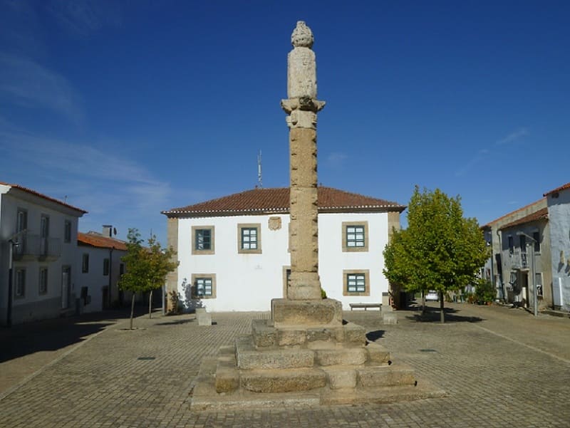 Vimioso pueblo portugues cerca de puebla de sanabria